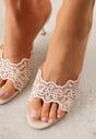 Beżowe Klapki na Metalicznej Szpilce z Koronką Theiseusa