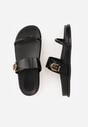 Czarne Klapki Ozdobione Paskami i Metaliczną Klamrą Ophiusi