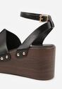 Czarne Sandały na Platformie i Koturnie z Nitami po Bokach Zaehesh