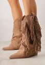 Brązowe Botki Kowbojki na Słupku Ozdobione Frędzlami  i Wywiniętą Cholewką Aedime