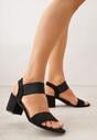 Czarne Sandały na Kwadratowym Słupku z Imitacji Zamszu Claudie