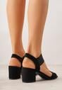 Czarne Sandały na Kwadratowym Słupku z Imitacji Zamszu Claudie