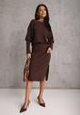 Brązowa Nietoperzowa Sukienka z Dzianiny z Wiskozą z Dekoltem w Łódkę Yuzoma