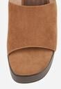 Jasnobrązowe Klapki Typu Drewniaki z Imitacji Zamszu na Koturnie Abilisa