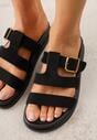 Czarne Klapki Ozdobione Geometrycznymi Paskami i Metaliczną Klamrą Hossei