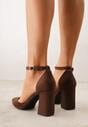Ciemnobrązowe Czółenka z Imitacji Zamszu na Słupkowym Obcasie ze Szpiczastym Noskiem Hadina
