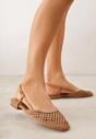 Brązowe Sandały Slingback z Kwadratowym Noskiem i Ażurową Cholewką Jurria