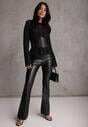Czarna Bluzka z Koronki Ozdobiona Rozszerzanymi Rękawami Lertiola
