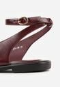 Bordowo-Czerwone Sandały Japonki z Metaliczną Ozdobą Vikisima