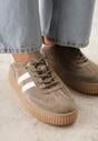 Ciemnobeżowe Sneakersy Typu Tenisówki z Zamszu Naturalnego Ozdobione Paskami Tarinella