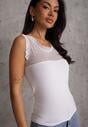 Biały Top z Bawełny Ozdobiony u Góry Koronką Berice