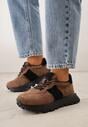Ciemnobrązowe Zamszowe Sneakersy na Podeszwie Chunky z Perforowaną Cholewką Cezarlina