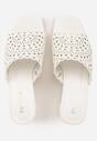Białe Ażurowe Klapki na Słupkowym Obcasie z Kwadratowym Noskiem Lumetia
