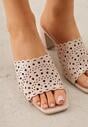 Beżowe Ażurowe Klapki na Słupkowym Obcasie z Kwadratowym Noskiem Lumetia