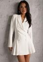 Biała Rozkloszowana Sukienka Marynarka VICES z Usztywnianymi Ramionami Ilarita
