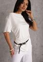 Biała Asymetryczna Bluzka z Wiskozy z Krótkim Rękawem Zdobiona Marszczeniem Undishi