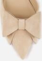 Beżowe Szpilki z Imitacji Zamszu z Paskiem na Piętę i Ozdobną Kokardą Themigeia
