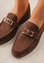 Brązowe Mokasyny Ozdobione Metaliczną Klamrą Murielori