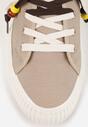 Beżowe Niskie Trampki z Podwójnymi Sznurówkami na Tłoczonej Platformie Astedella