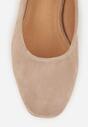 Ciemnobeżowe Czółenka z Wkładką z Naturalnej Skóry i Metaliczną Wstawką Sariann