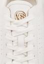 Białe Sneakersy Vices na Platformie Ozdobione Napisem i Perforacją Nonaritha