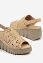 Ciemnobeżowe Ażurowe Sandały Vices na Koturnie Saronia