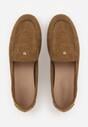 Ciemnobeżowe Mokasyny VICES z Wkładką ze Skóry Naturalnej i Metalicznym Elementem Alcimene