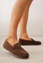 Brązowe Mokasyny VICES z Wkładką ze Skóry Naturalnej i Metalicznym Elementem Alcimene