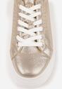 Złote Sneakersy VICES Ozdobione Gwiazdą i Błyszczącą Wstawką Oranatta