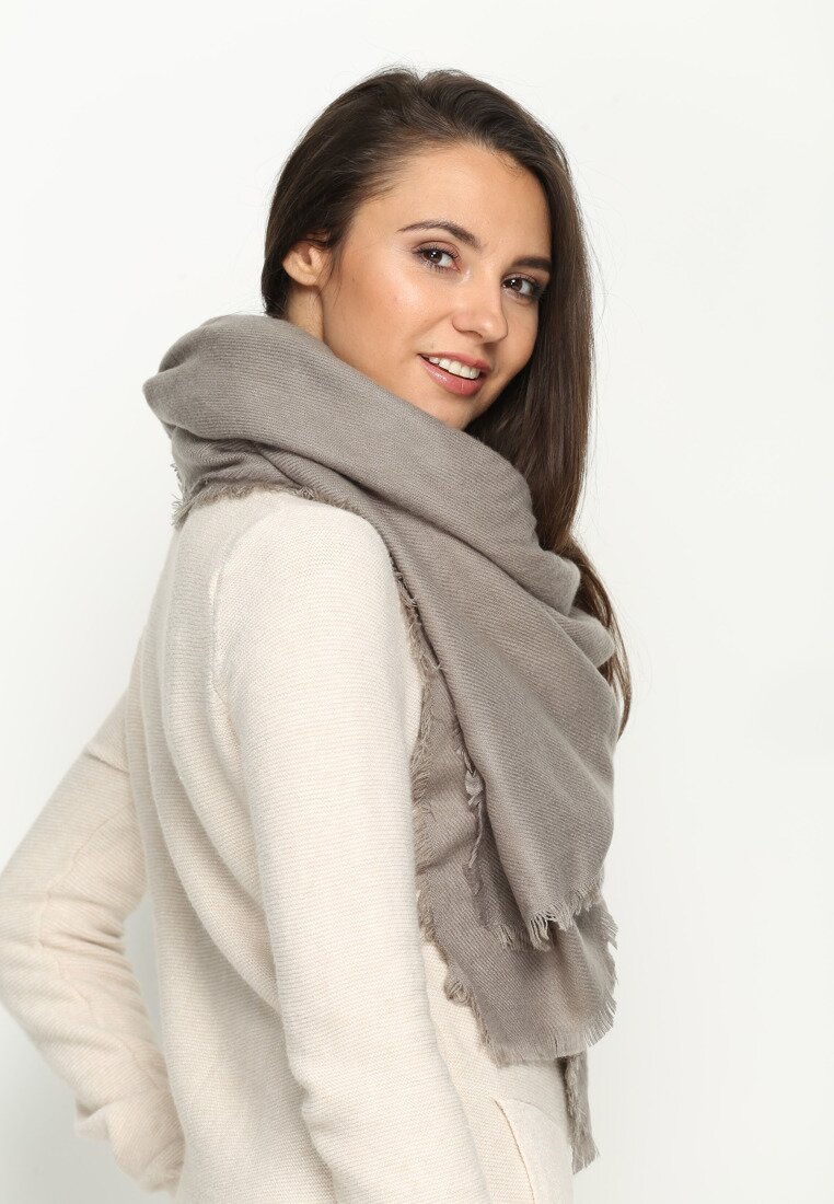 Szary Szalik Scarf Face