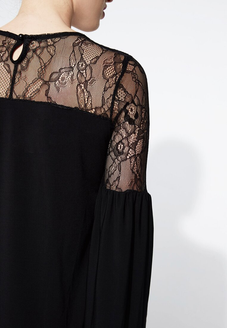 Czarna Sukienka Lace Underground