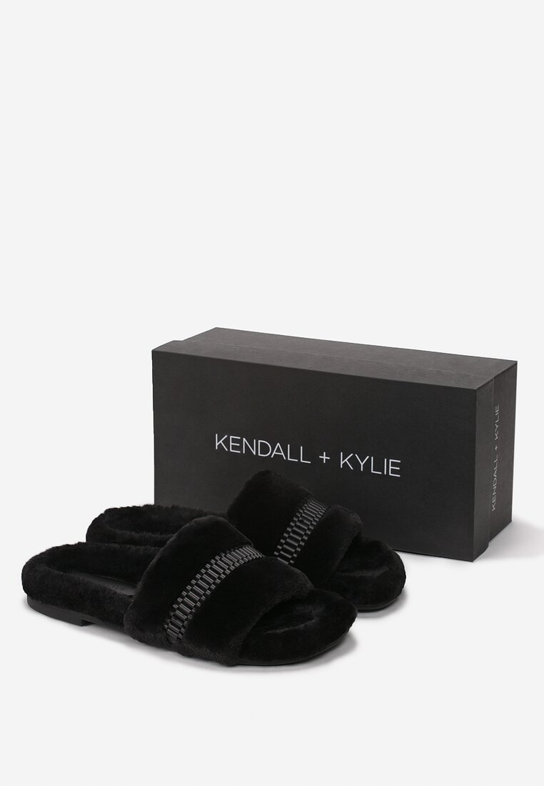 Czarne Klapki Kendall + Kylie Fluffy