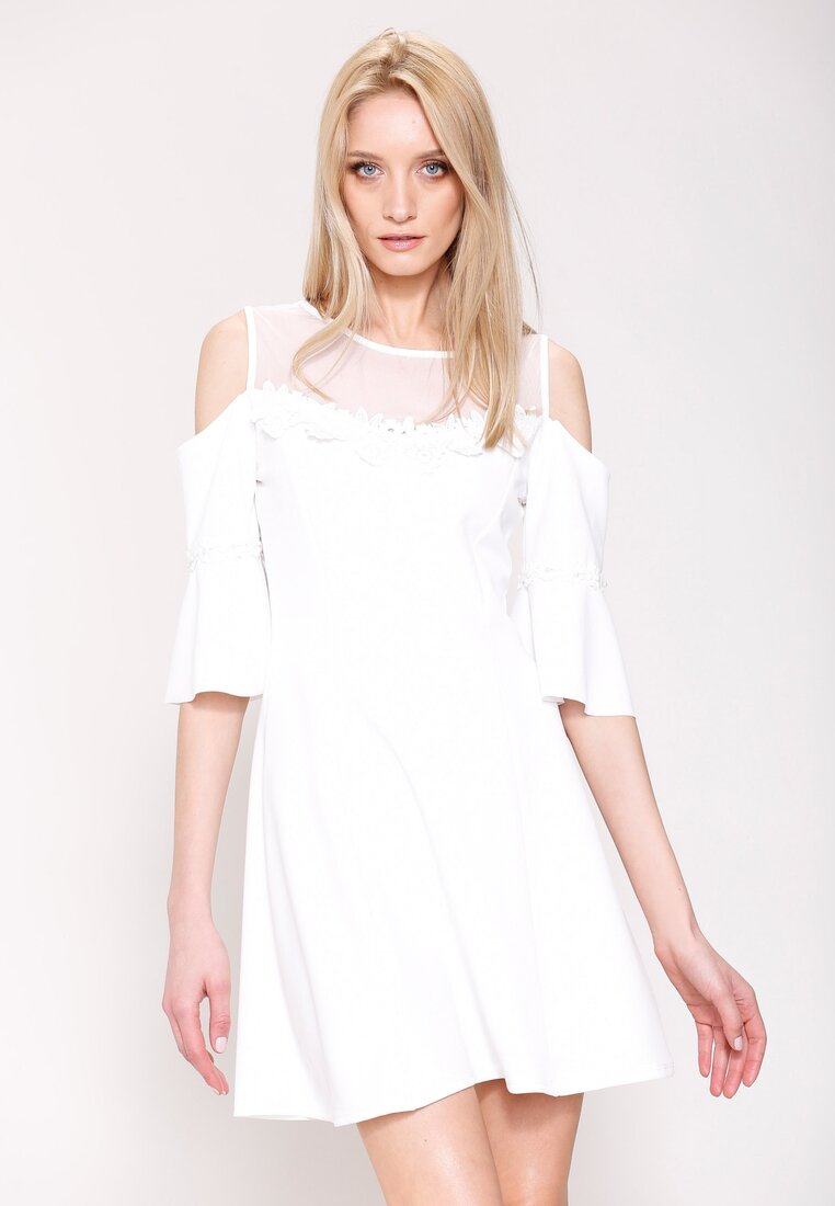 Biała Sukienka Girly Dreams