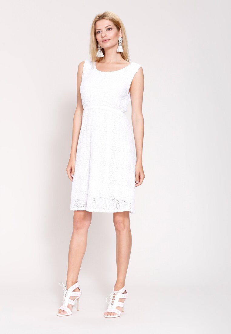 Biała Sukienka Stunning