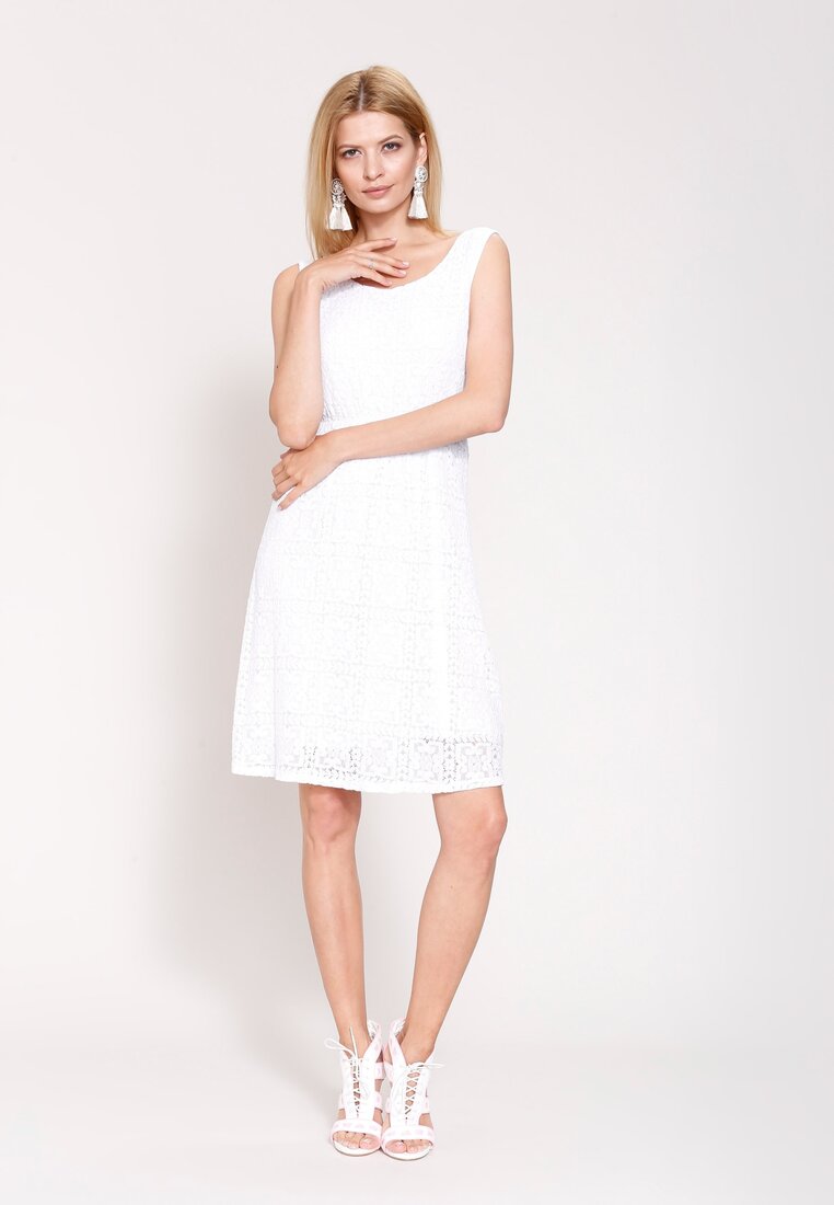 Biała Sukienka Stunning