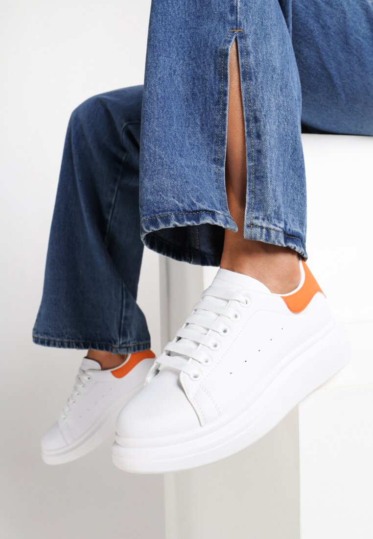 Biało-Pomarańczowe Sneakersy Brentisa