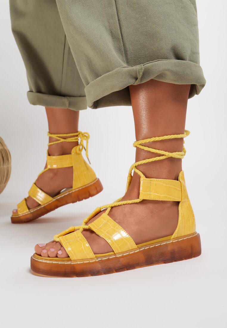 Żółte Sandały Namare