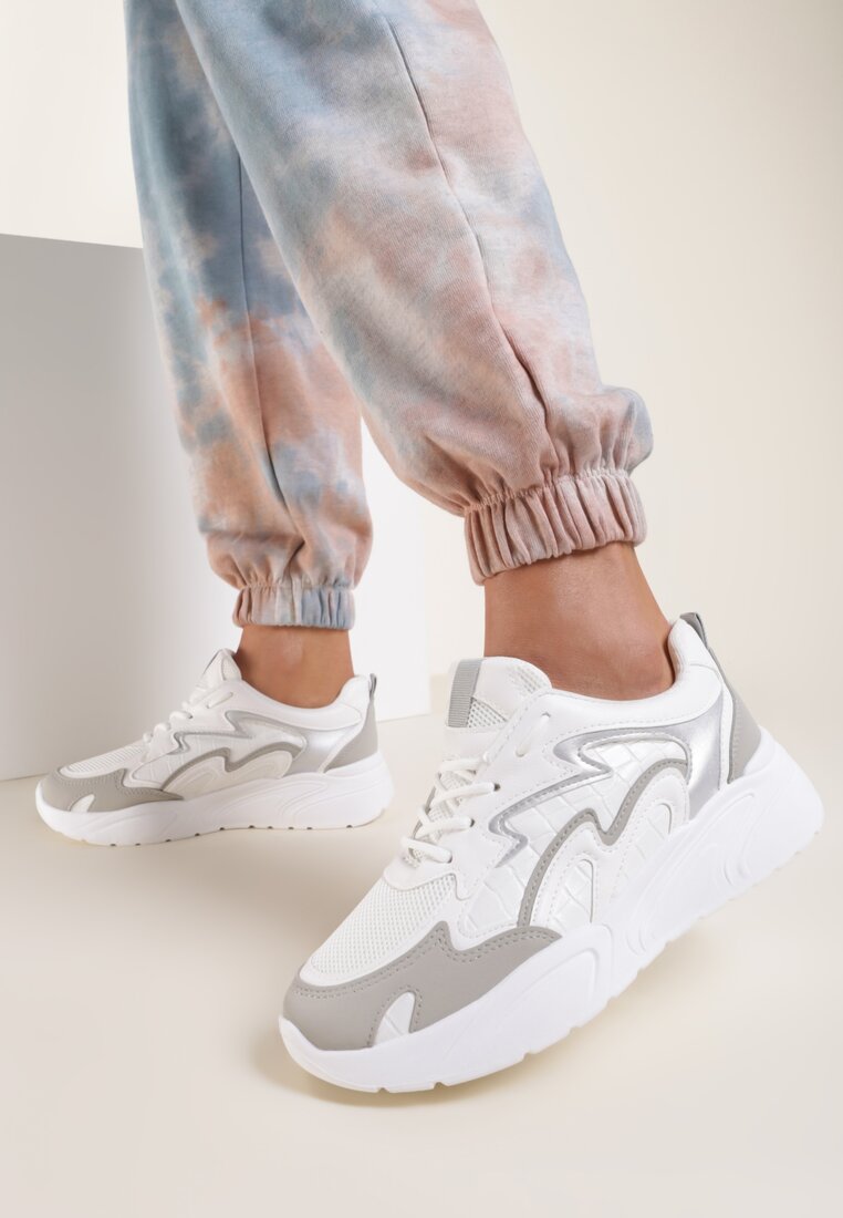 Białe Sneakersy Undirene