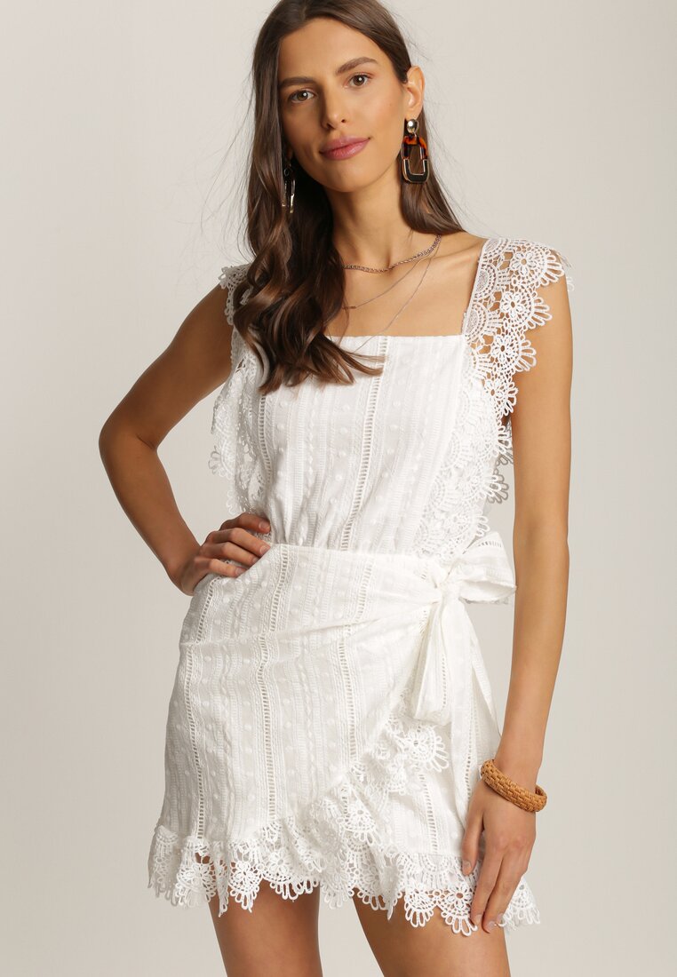 Biała Sukienka Paphaia