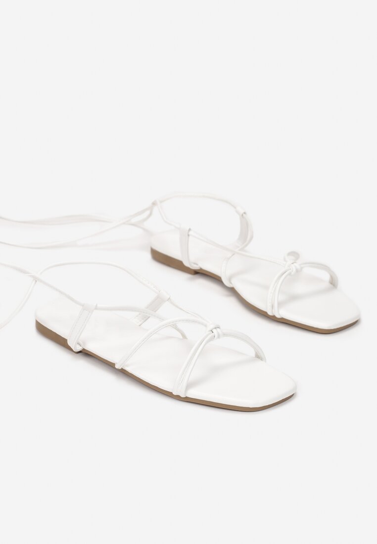 Białe Sandały Ohirora
