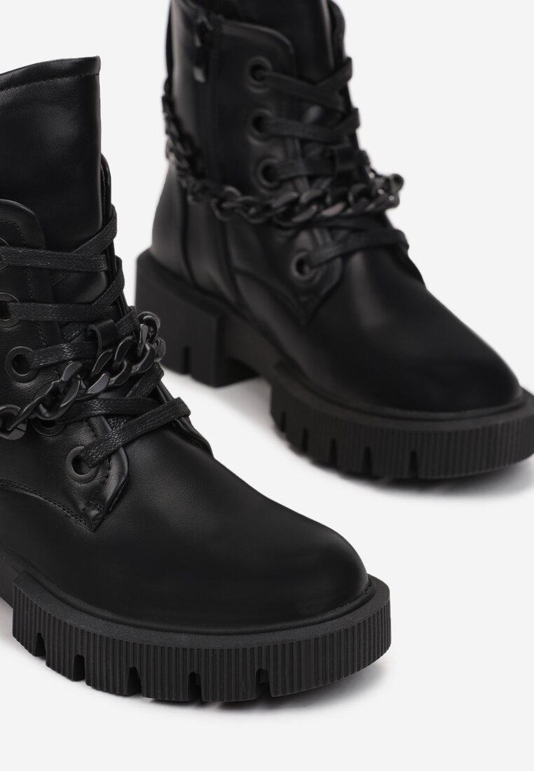 Botine negre Chelrah
