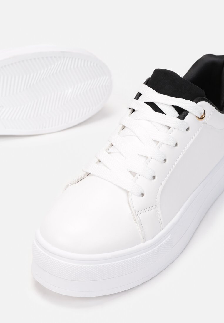 Białe Sneakersy Thessamna