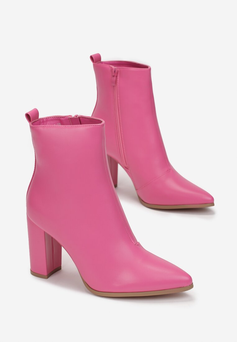 Różowe Botki Hermista
