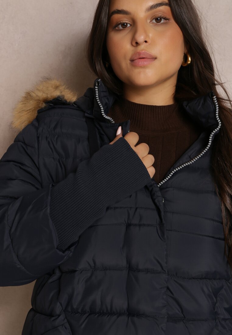 Granatowa Kurtka Pikowana z Futerkiem Halimah