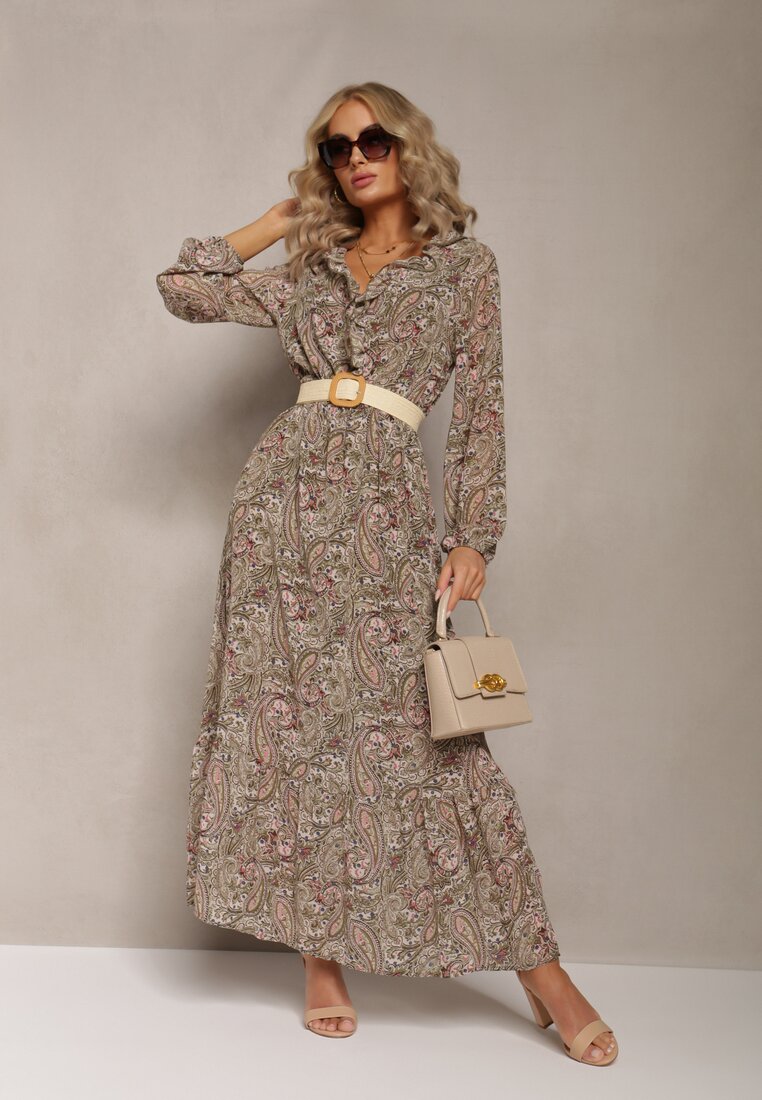 Rochie verde deschis cu volan la decolteu în model ornamental Mana