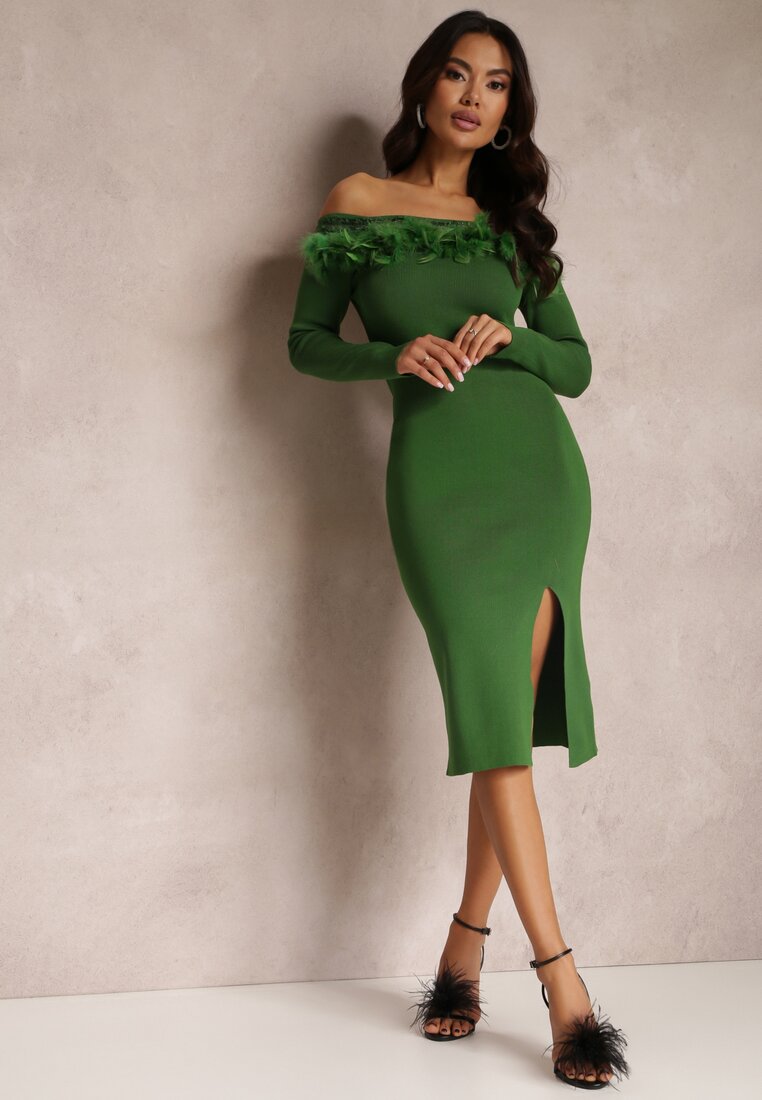 Zielona Sukienka Dzianinowa z Piórami Thanula