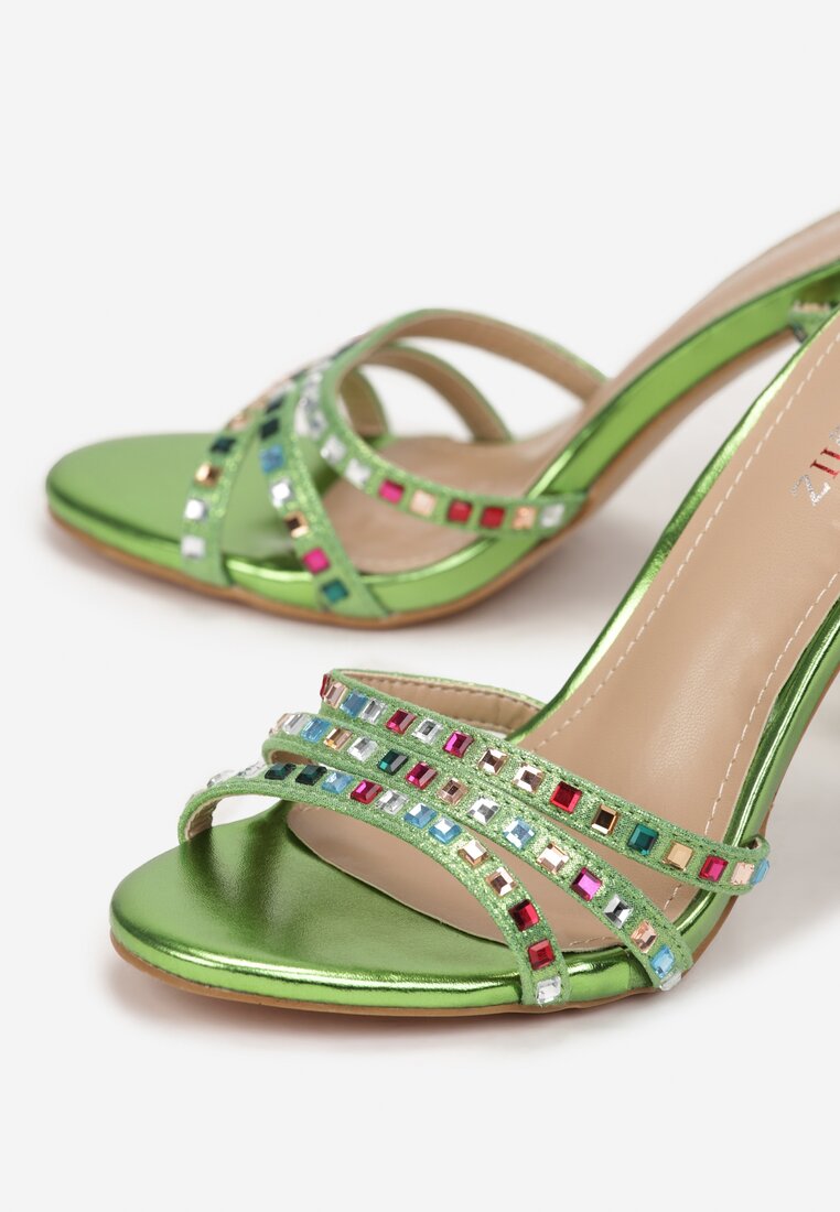 Zielone Metaliczne Sandały na Szpilce z Kryształkami Iaeti