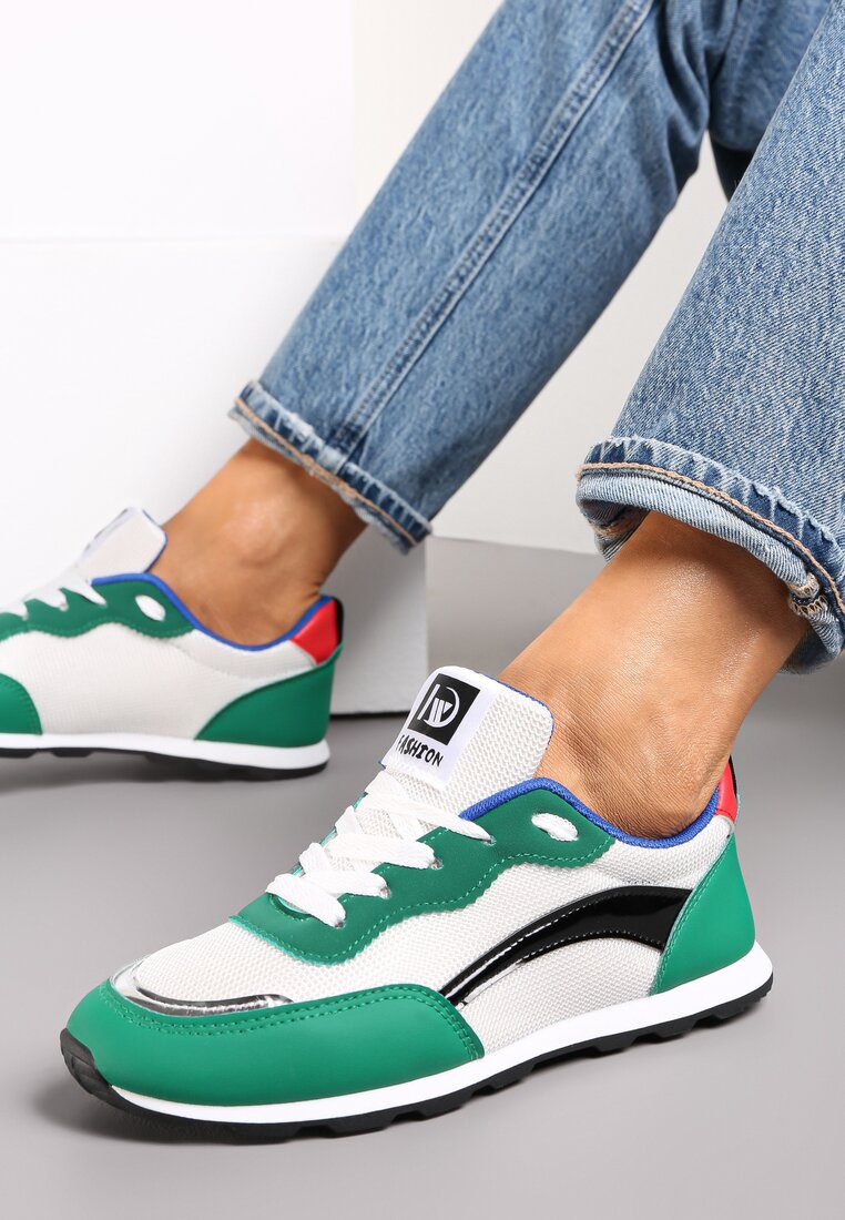 Biało-Zielone Buty Sportowe Wiązane z Naszywkami z Metalicznymi Wstawkami Bonerino