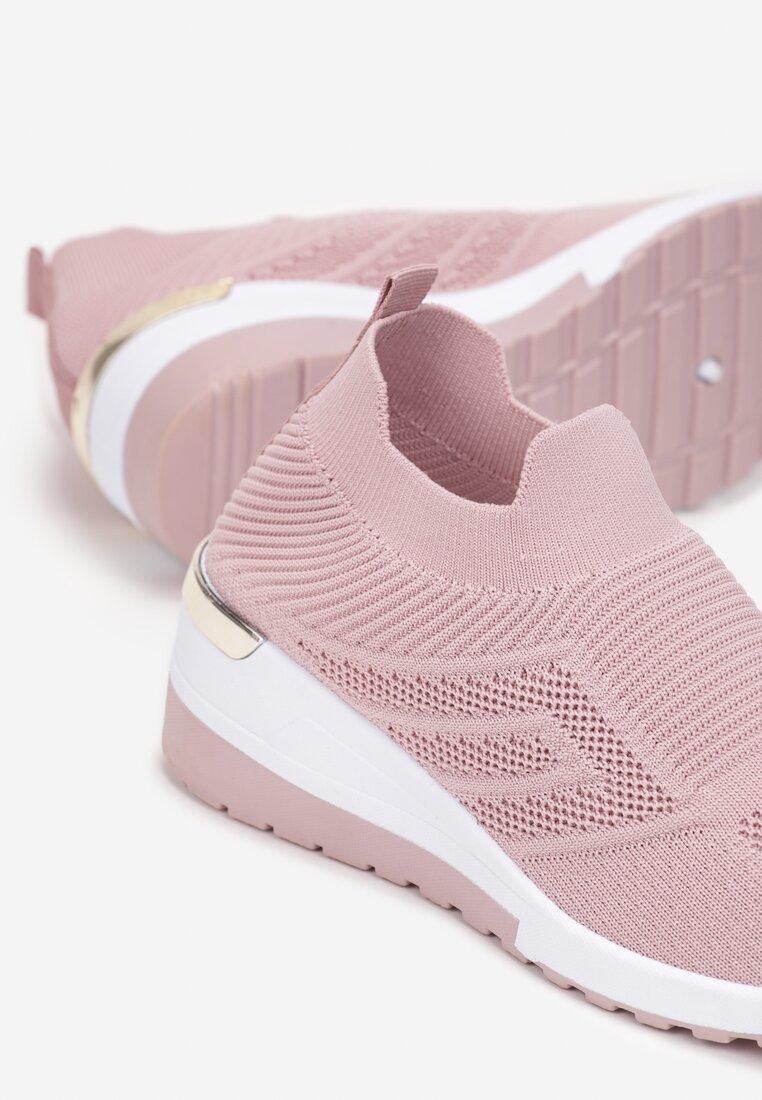 Różowe Wsuwane Sneakersy na Koturnie z Metaliczną Wstawką Krisette