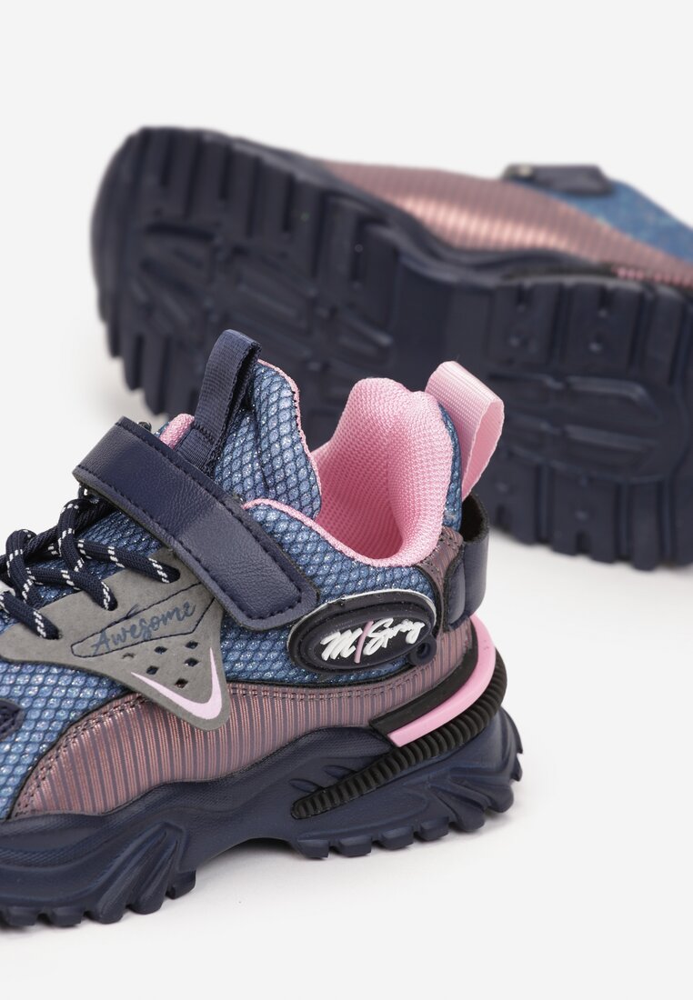 Granatowe Buty Sportowe Sneakersy ze Skórzaną Wkładką Tłoczeniem i Aplikacjami Aforea